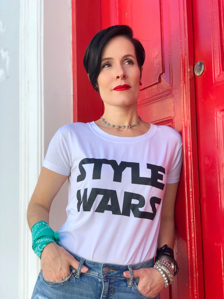 LOOK JEANS E T-SHIRT DIVERTIDA